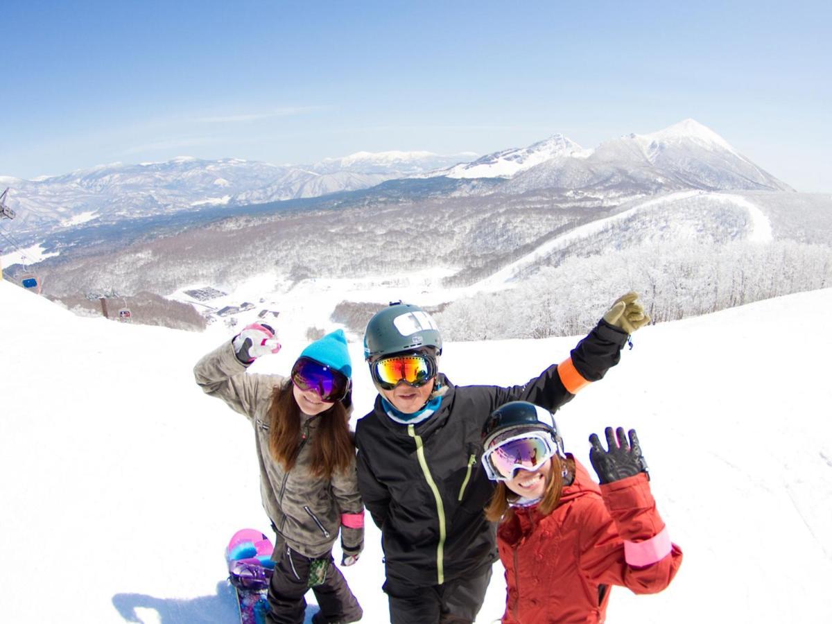 Urabandai Lake Resort Geihinkan Nekoma Rikyu Kitashiobara Esterno foto